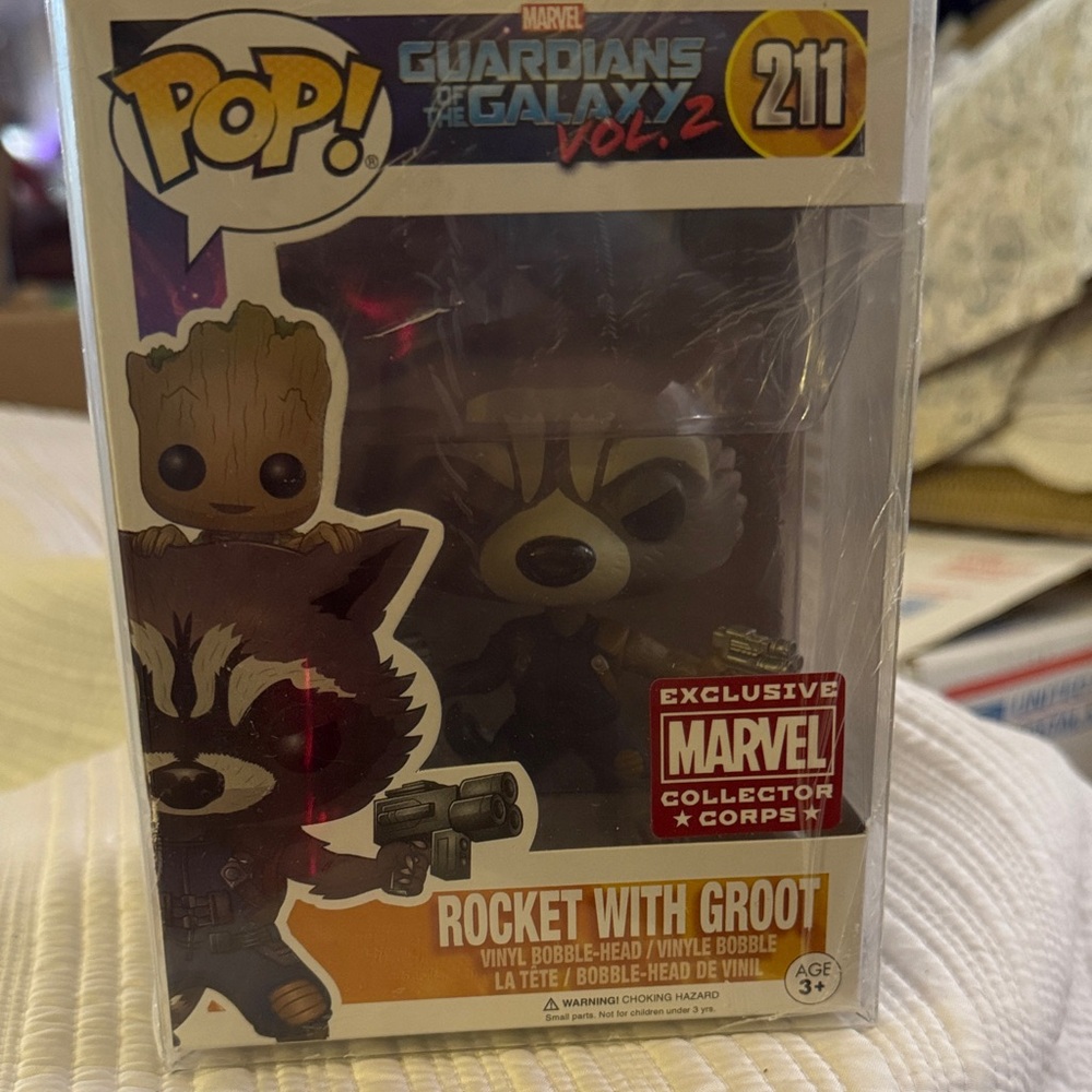 Funko Marvel Guardians of the Galaxy Rocket and Groot Bobble-Head 211 protector